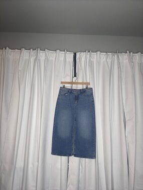 Ann Taylor Medium Blue Denim Midi Skirt